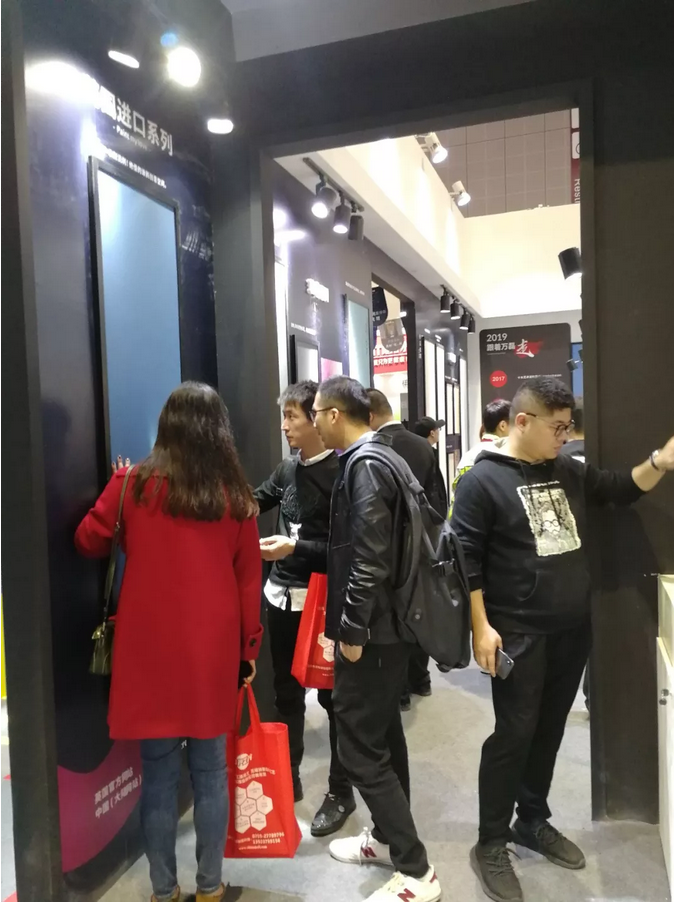 祝賀萬磊 | 上海建博會(huì)首日,萬磊獲TOP品牌之譽(yù)!