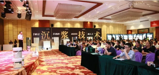 萬磊30年,不走尋常路